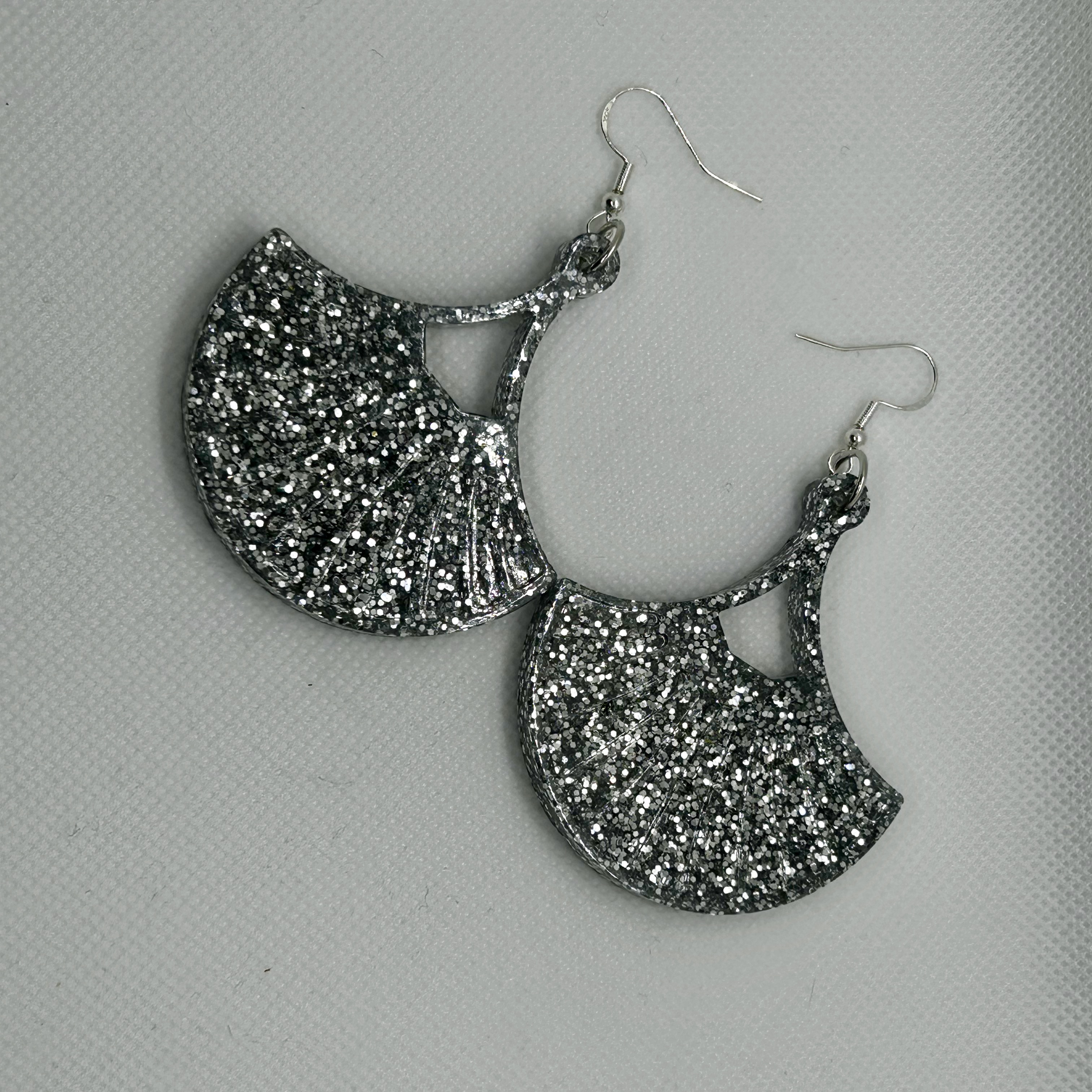 Grey glitter earrings